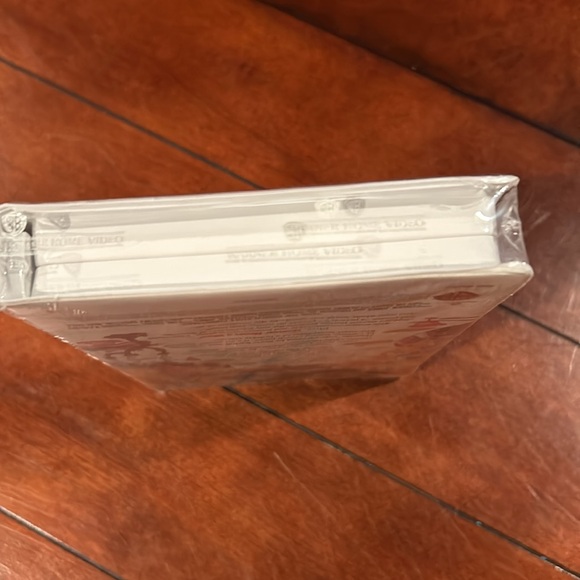 FACTORY SEALED Dr Seuss How The Grinch Stole Christmas VHS Horton Clamshell - Picture 6 of 7